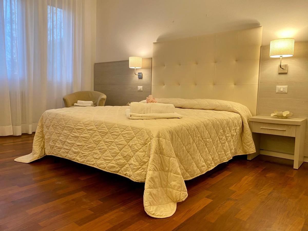 Villa Alda Suites & Rooms Червия Экстерьер фото