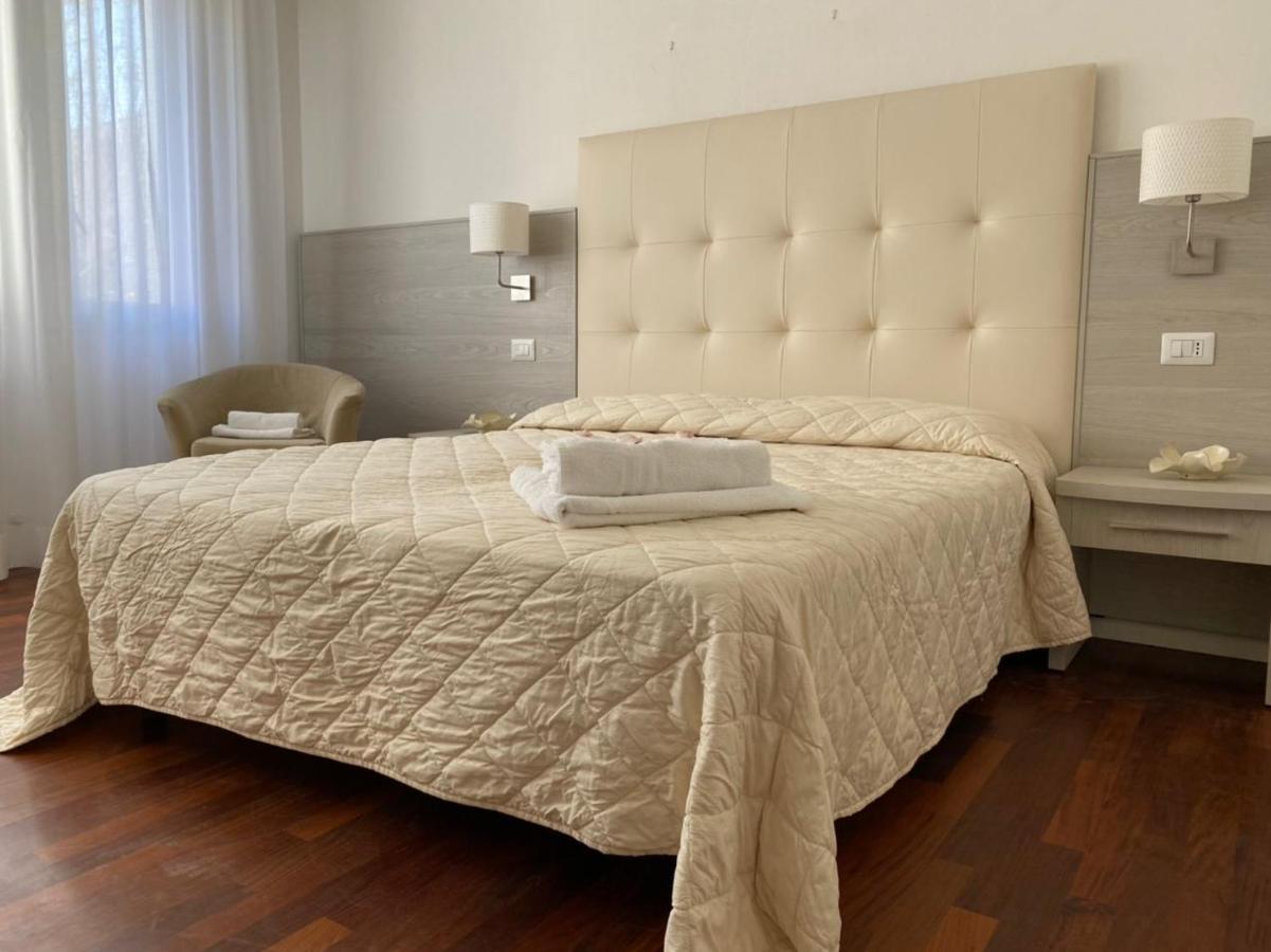 Villa Alda Suites & Rooms Червия Экстерьер фото