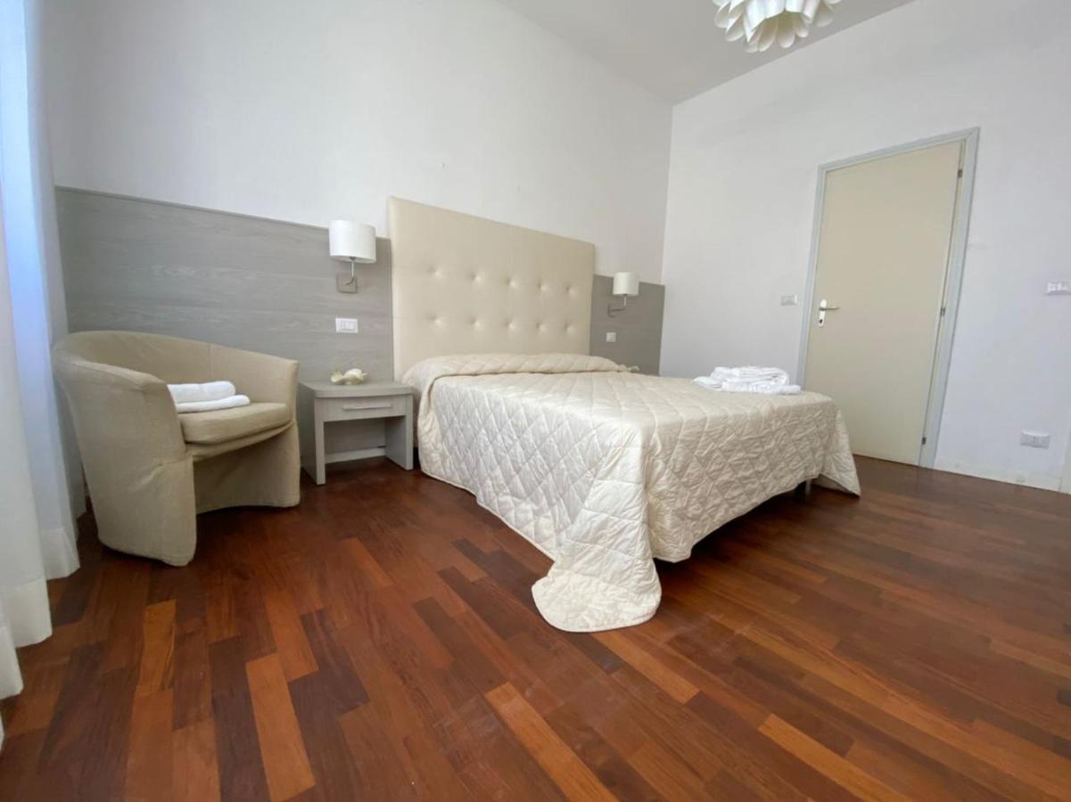 Villa Alda Suites & Rooms Червия Экстерьер фото